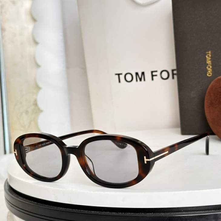 Picture of Tom Ford Sunglasses _SKUfw76365611fw